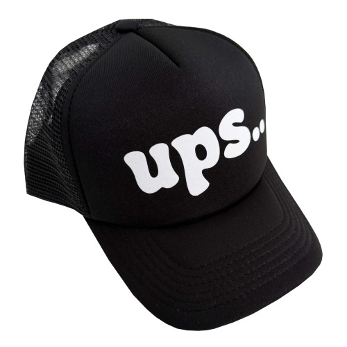 Czapka z daszkiem Ups.. (różne kolory)